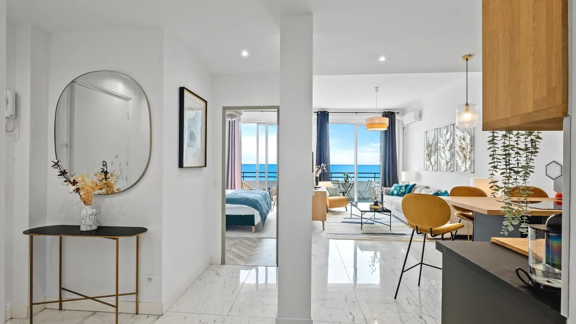 Endless Azure Apartment Nice