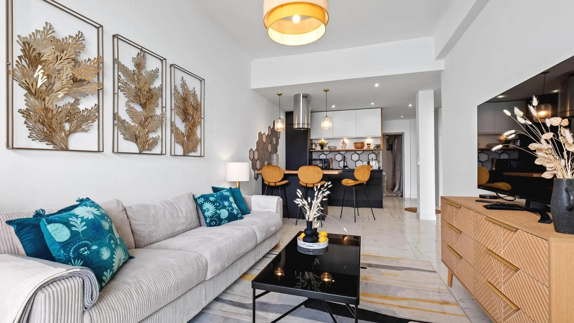 Endless Azure Apartment Nice